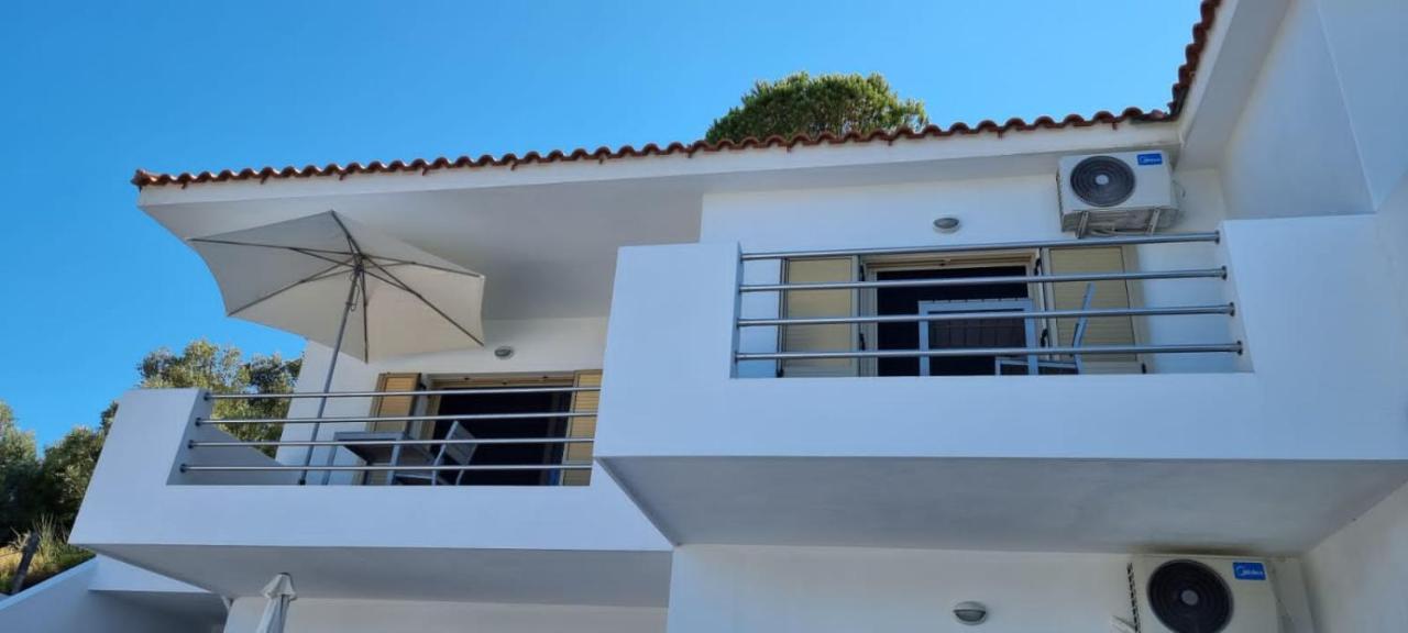 Skiathos Lagoterra Apartments エクステリア 写真
